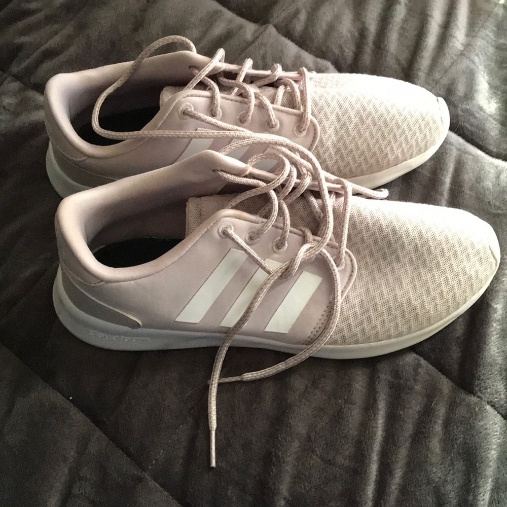 Adidas sneaker - Picture 4 of 5